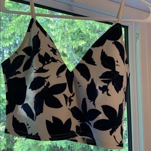 Super Cute Tank!!! Size L